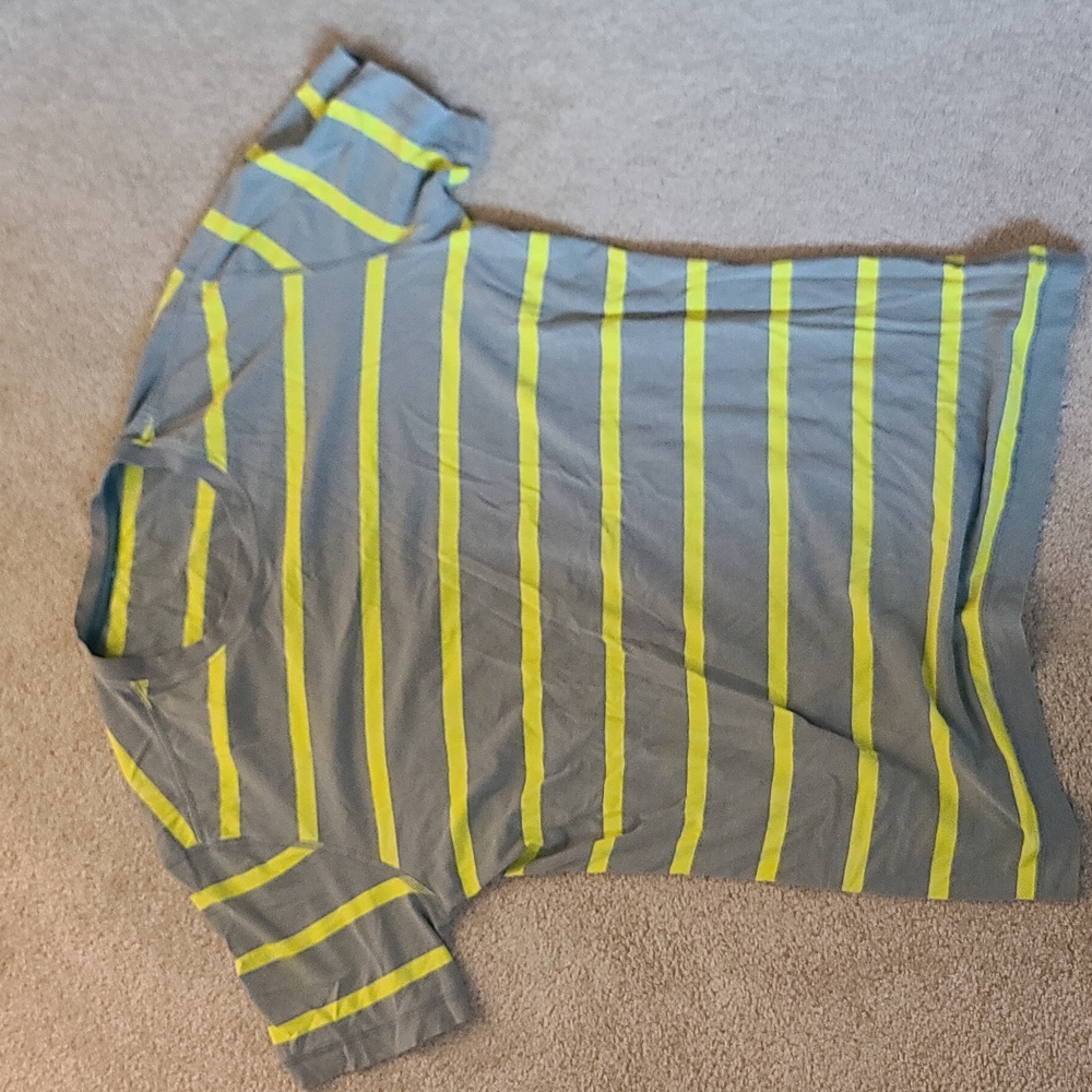Lululemon mens tee